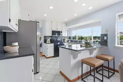 587 Birkdale Dr, Vallejo, CA 94591 - Photo 11