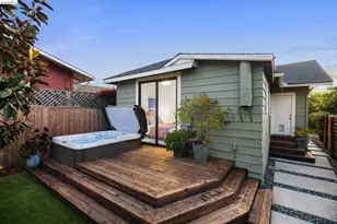 825 41st St, Oakland, CA 94608 - Photo 39