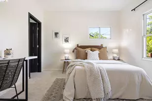 825 41st St, Oakland, CA 94608 - Photo 7