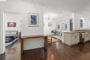 1490 Francisco St, San Francisco, CA 94123 - Photo 3