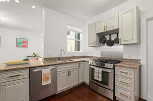 1490 Francisco St, San Francisco, CA 94123 - Photo 13