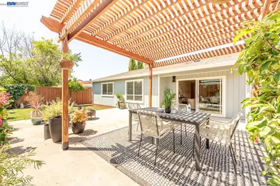 4339 Queensboro Way, Union City, CA 94587 - Photo 45