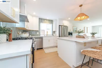 4339 Queensboro Way, Union City, CA 94587 - Photo 19