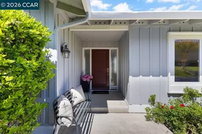 2117 Myrtle Beach Ln, Danville, CA 94526 - Photo 3