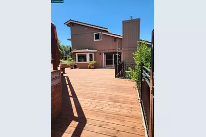 5530 Merritt Dr, Concord, CA 94521 - Photo 7