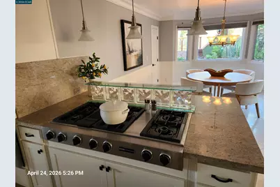 5530 Merritt Dr, Concord, CA 94521 - Photo 27