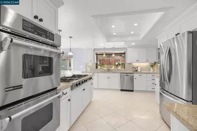 5530 Merritt Dr, Concord, CA 94521 - Photo 25