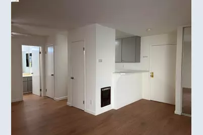 151 Lakeside Dr. #110, Oakland, CA 94612 - Photo 33