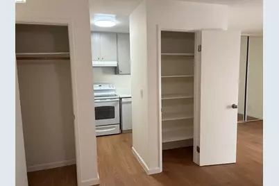 151 Lakeside Dr. #110, Oakland, CA 94612 - Photo 17