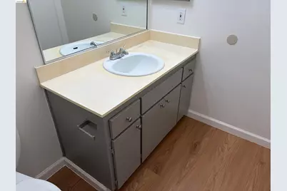 151 Lakeside Dr. #110, Oakland, CA 94612 - Photo 29