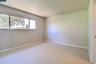 126 Woodview Ct, Martinez, CA 94553 - Photo 33
