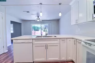 126 Woodview Ct, Martinez, CA 94553 - Photo 15