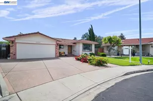 6894 Heath Ct, Pleasanton, CA 94588 - Photo 3