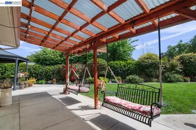 6894 Heath Ct, Pleasanton, CA 94588 - Photo 43