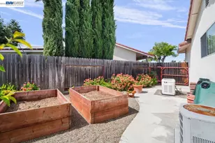 6894 Heath Ct, Pleasanton, CA 94588 - Photo 53