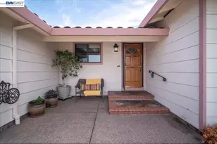 6894 Heath Ct, Pleasanton, CA 94588 - Photo 7
