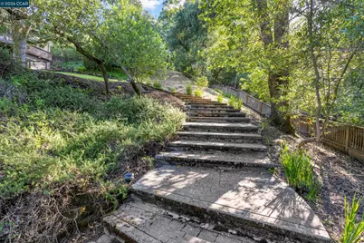 130 Montair Dr, Danville, CA 94526 - Photo 65