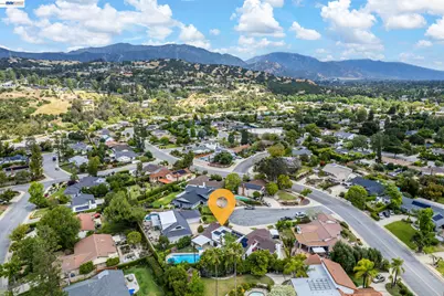918 Saint Catherine Way, Claremont, CA 91711 - Photo 33