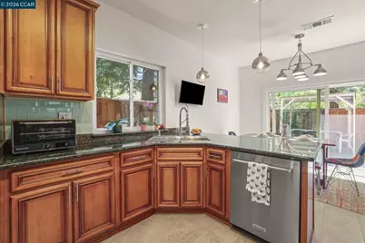111 Woodvalley Ct, Danville, CA 94506 - Photo 13