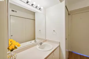 535 Pierce St, Albany, CA 94706 - Photo 23