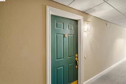535 Pierce St #3301, Albany, CA 94706 - Photo 3