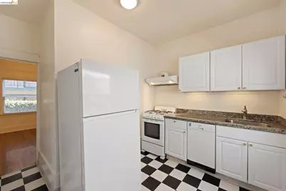 6437 Telegraph Ave, Oakland, CA 94609 - Photo 35