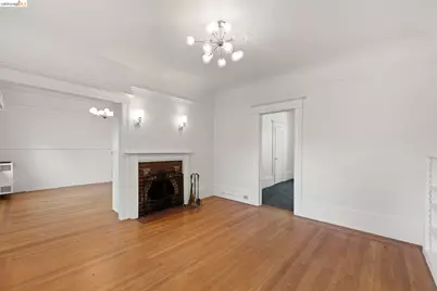 6437 Telegraph Ave, Oakland, CA 94609 - Photo 7