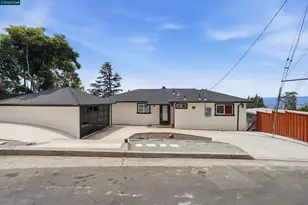 8640 Terrace Dr, El Cerrito, CA 94530 - Photo 3