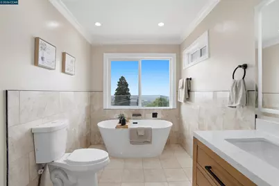 8640 Terrace, El Cerrito, CA 94530 - Photo 37