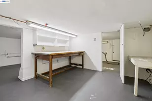 1516 Wellington St, Oakland, CA 94602 - Photo 45