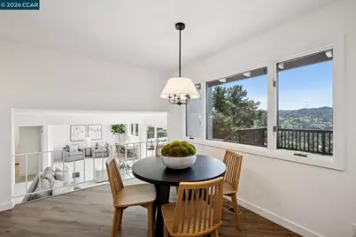 101 Warfield Dr, Moraga, CA 94556 - Photo 13