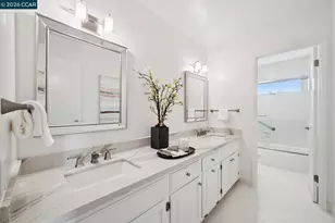 101 Warfield Dr, Moraga, CA 94556 - Photo 27