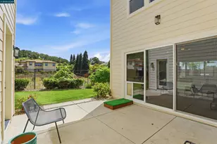 8034 Jura Pl, El Dorado Hills, CA 95762 - Photo 37