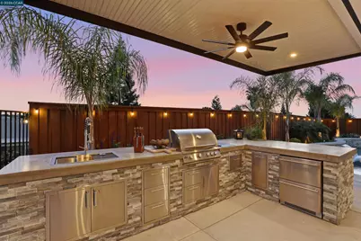 8034 Jura Pl, El Dorado Hills, CA 95762 - Photo 31