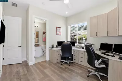 8034 Jura Pl, El Dorado Hills, CA 95762 - Photo 11