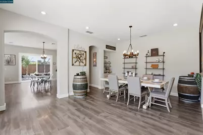 8034 Jura Pl, El Dorado Hills, CA 95762 - Photo 9