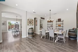 8034 Jura Pl, El Dorado Hills, CA 95762 - Photo 9