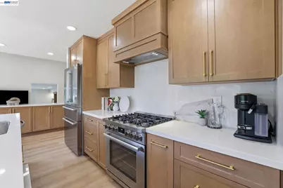 338 Avenida Nogales, San Jose, CA 95123 - Photo 13