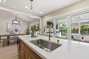 338 Avenida Nogales, San Jose, CA 95123 - Photo 9