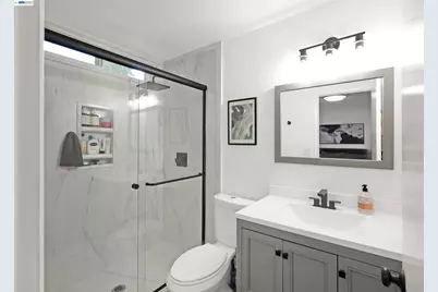 2294 D St, Hayward, CA 94541 - Photo 45
