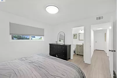 2294 D St, Hayward, CA 94541 - Photo 43