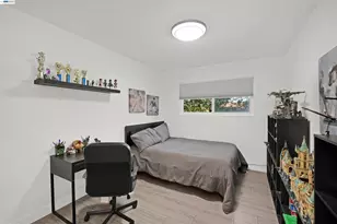 2294 D St, Hayward, CA 94541 - Photo 37