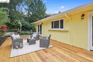 1 Woodcrest Cir, Oakland, CA 94602 - Photo 17