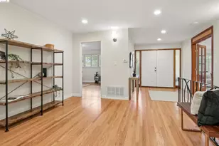 1 Woodcrest Cir, Oakland, CA 94602 - Photo 23