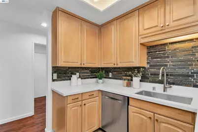 536 Shorebird Cir #5102, Redwood City, CA 94065 - Photo 11