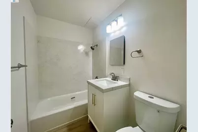 1428 Madison St #104, Oakland, CA 94612 - Photo 9