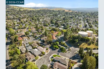 1394 Morning View Ct, Concord, CA 94521 - Photo 35