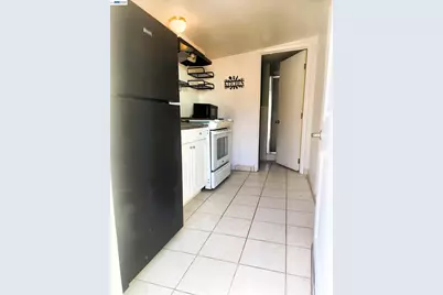 2421 96th Ave, Oakland, CA 94603 - Photo 25