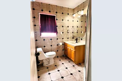 2421 96th Ave, Oakland, CA 94603 - Photo 17