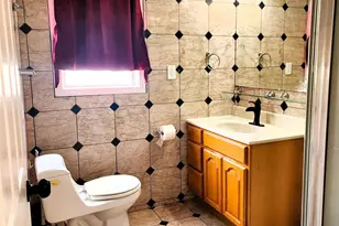 2421 96th Ave, Oakland, CA 94603 - Photo 17
